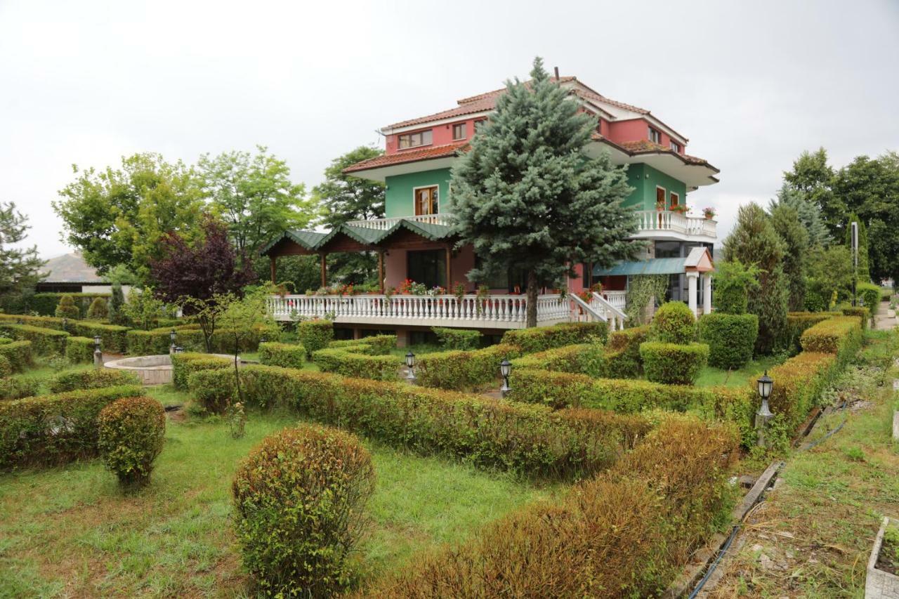 Hotel Villa Kabashi 코르처 외부 사진
