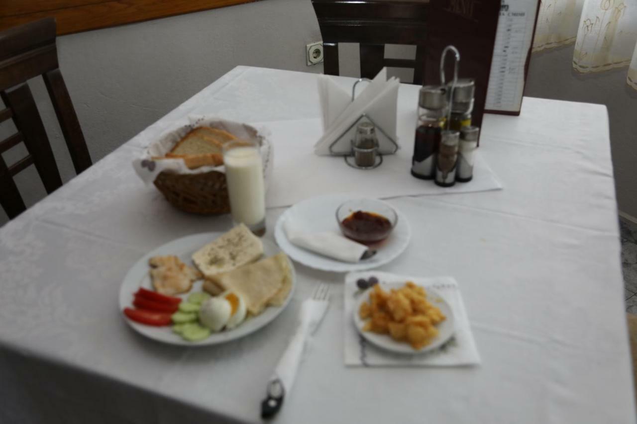 Hotel Villa Kabashi 코르처 외부 사진
