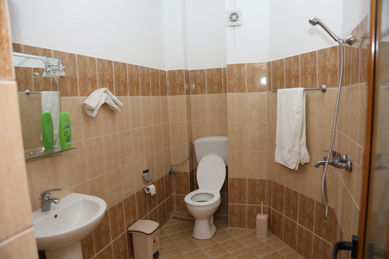 Hotel Villa Kabashi 코르처 외부 사진